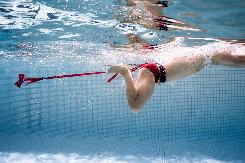 Finis Parachute